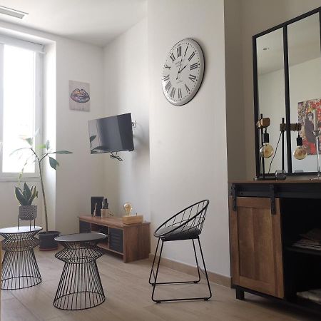 60M² Avec Vue Sur Le Vieux Port... Apartment มาร์กเซย ภายนอก รูปภาพ
