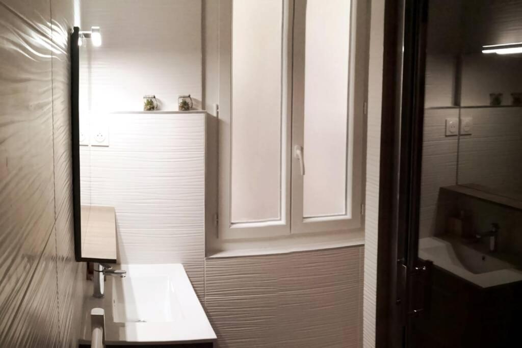 60M² Avec Vue Sur Le Vieux Port... Apartment มาร์กเซย ภายนอก รูปภาพ