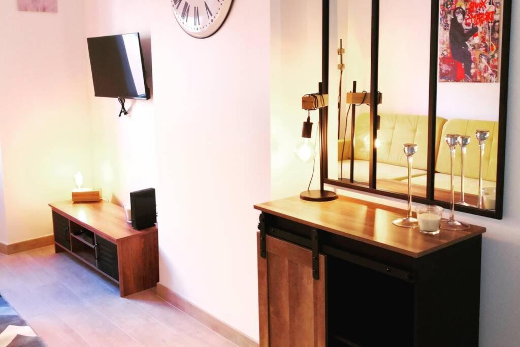 60M² Avec Vue Sur Le Vieux Port... Apartment มาร์กเซย ภายนอก รูปภาพ